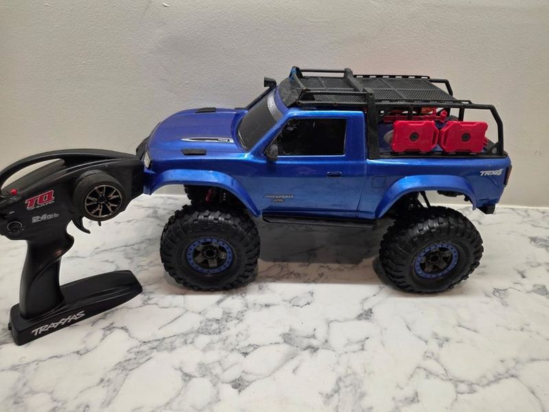 Traxxas TRX-4 Sport 1/10 RTR with Scale Accessories (Used)