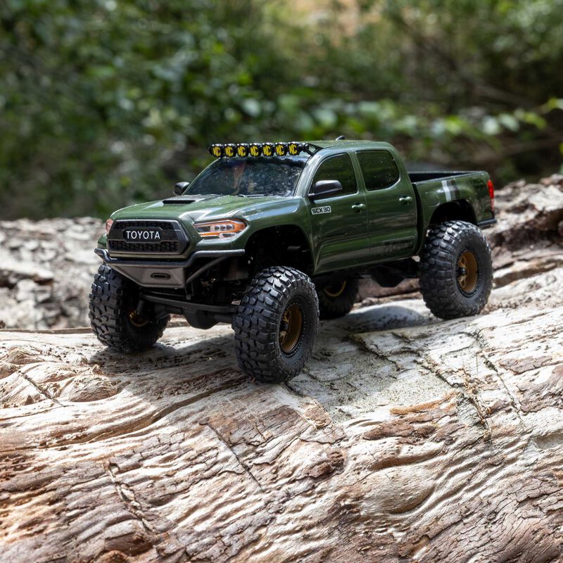 Axial SCX30 Toyota Tacoma TRD Pro 4x4 RTR Brushed Rock Crawler (AXI-3289T1)
