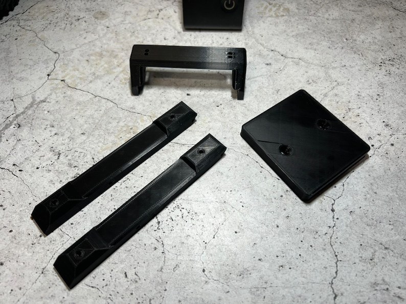 RC4WD Chevy Body Mounts for Axial SCX10 III — Smith Built SD