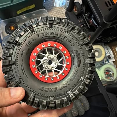 Discontinued CNC Custom Wheels & Tires Set with Hubs & Inserts (New)