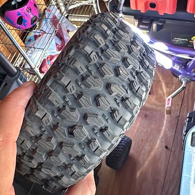 RC4WD 3.8 Wheels with Tusk Tires for SCX6 (New)