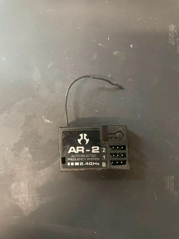Axial AR-2 2.4GHz Receiver (Used)