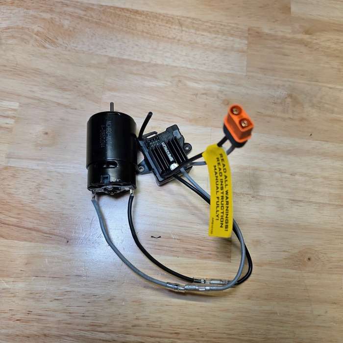 Spektrum ESC + Motor Combo (Arrma Typhon Takeoff)